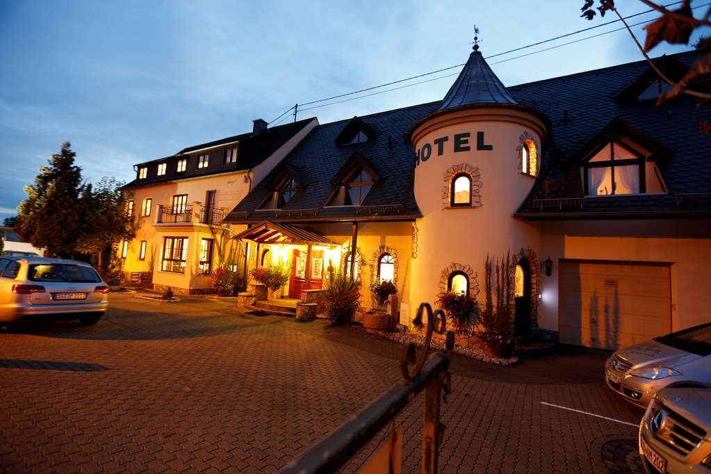 Landhotel Villa Moritz Garni Oberahr Ngoại thất bức ảnh