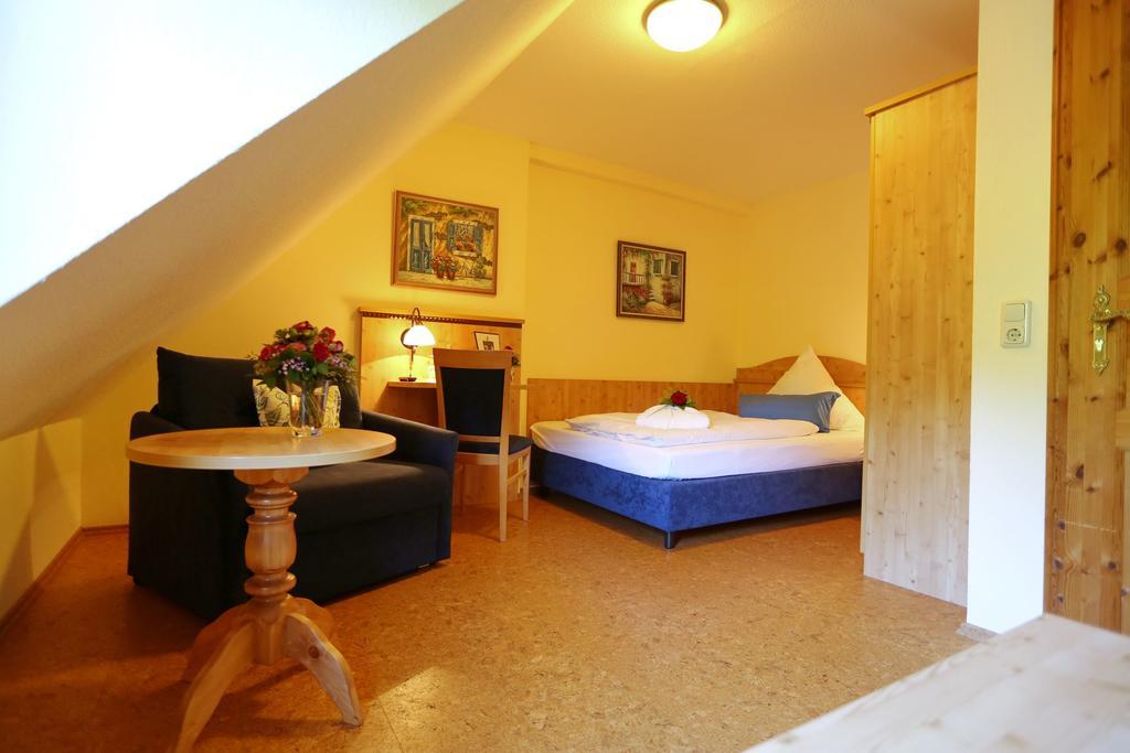 Landhotel Villa Moritz Garni Oberahr Ngoại thất bức ảnh