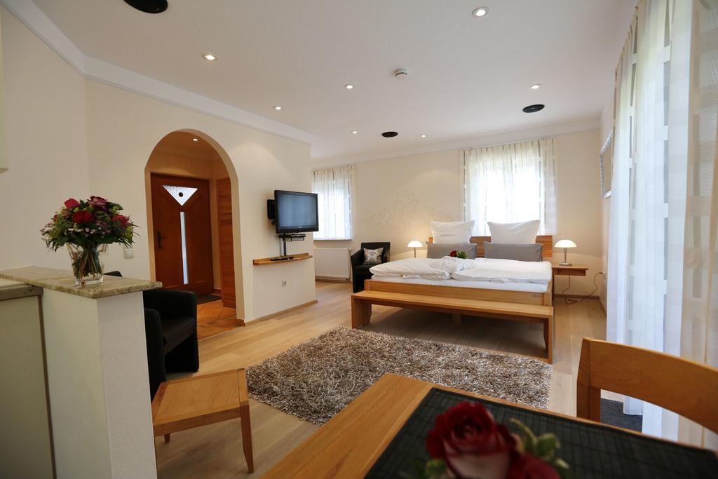 Landhotel Villa Moritz Garni Oberahr Ngoại thất bức ảnh