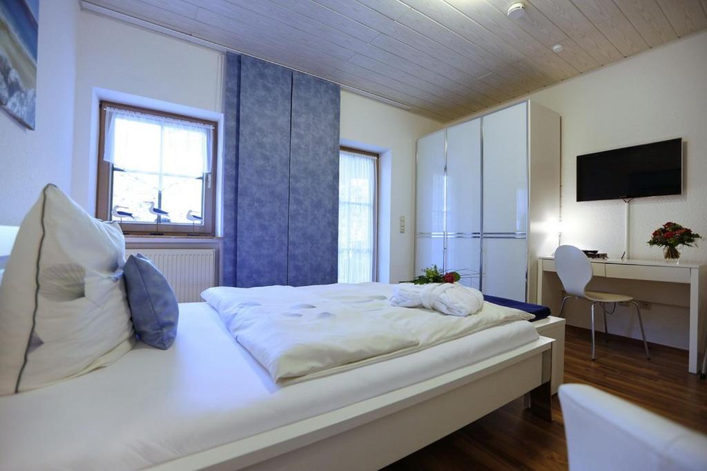 Landhotel Villa Moritz Garni Oberahr Phòng bức ảnh