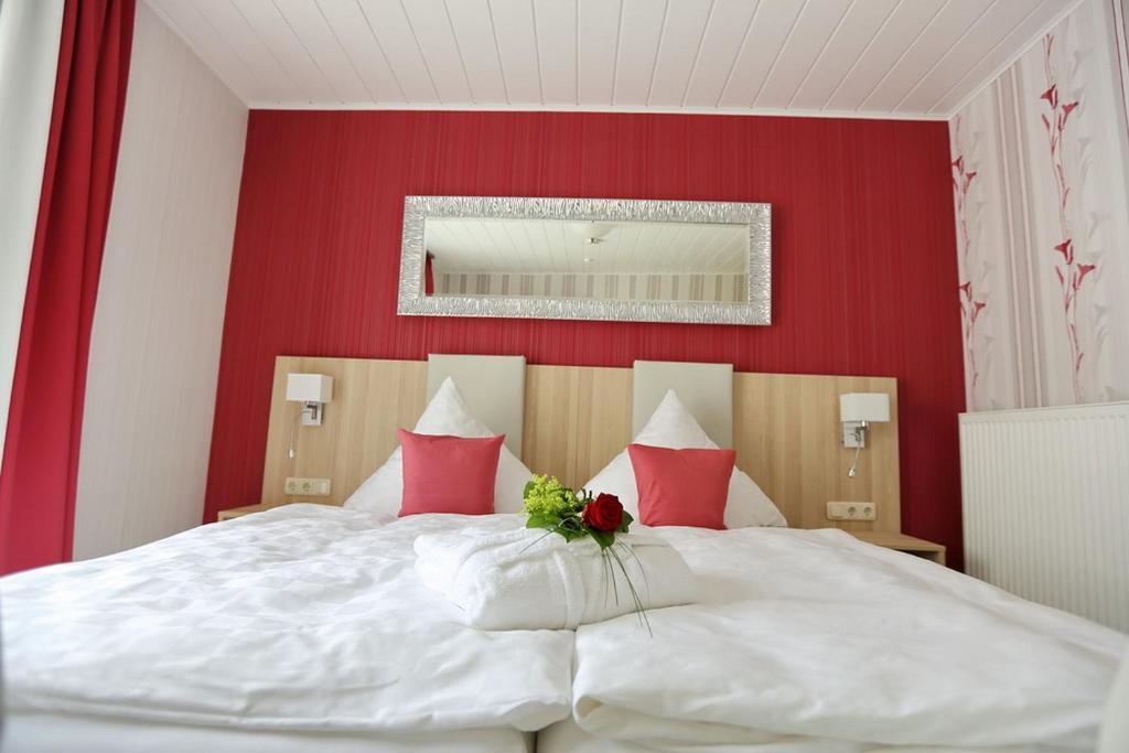 Landhotel Villa Moritz Garni Oberahr Phòng bức ảnh