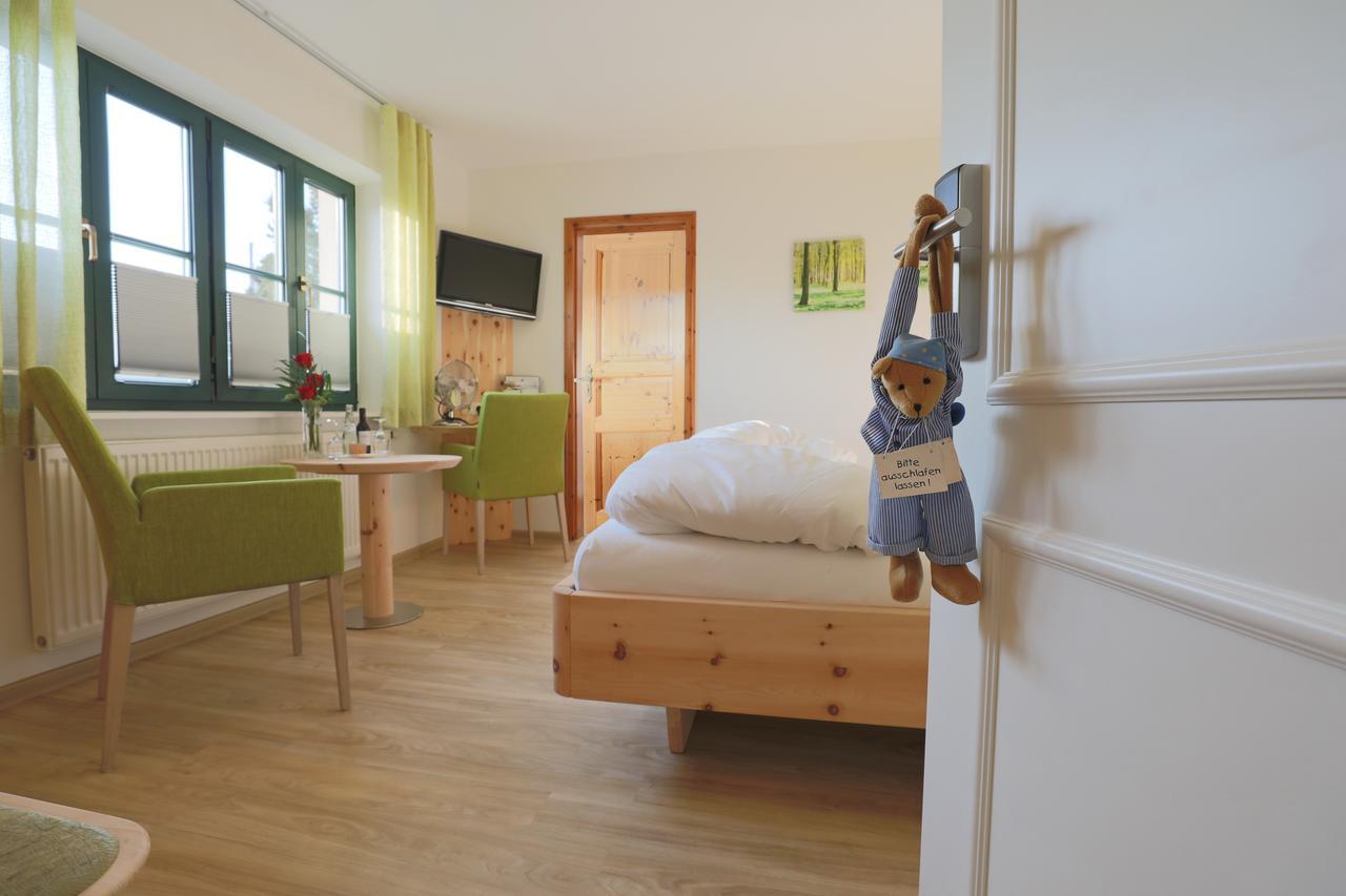 Landhotel Villa Moritz Garni Oberahr Ngoại thất bức ảnh