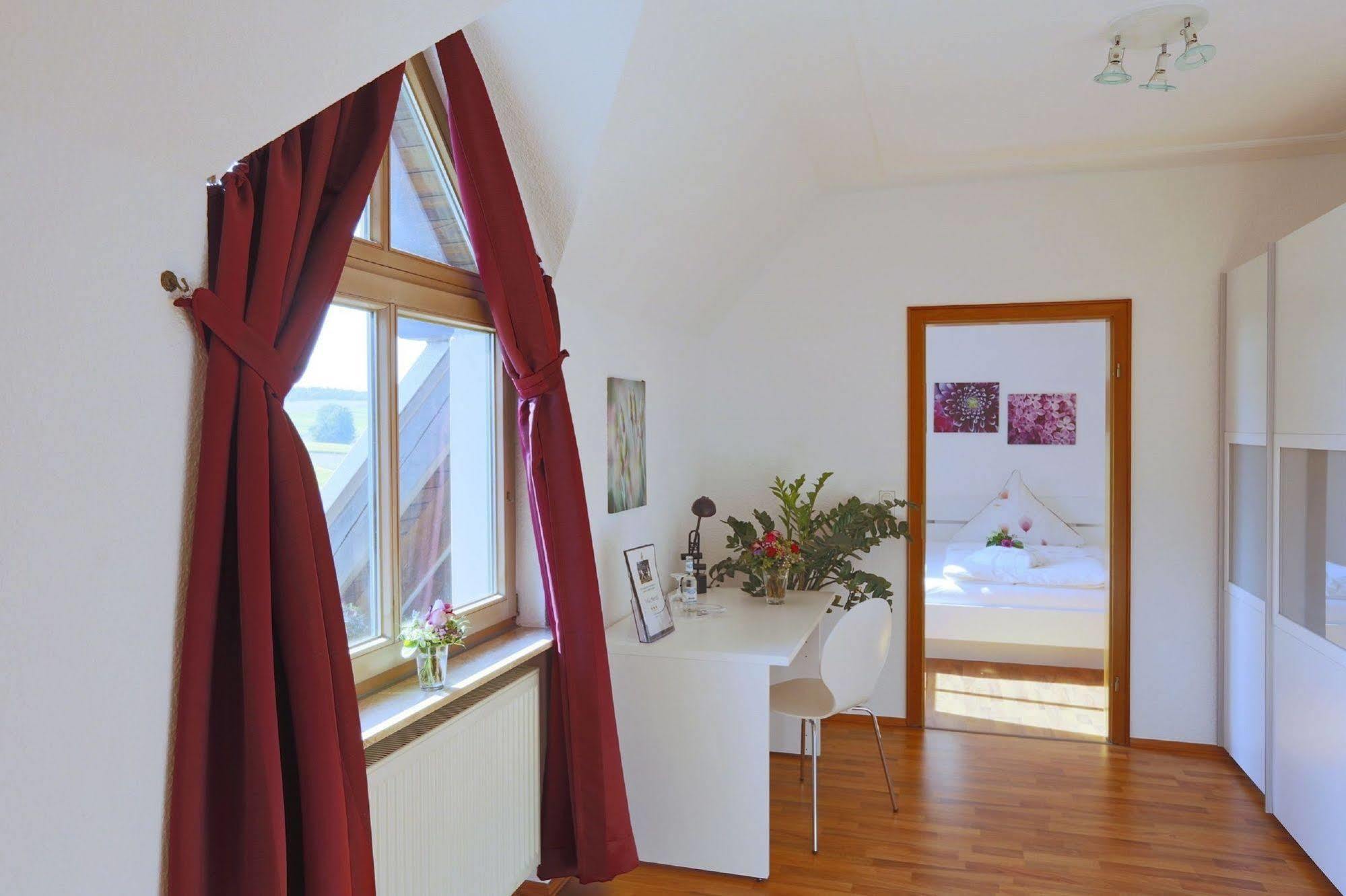 Landhotel Villa Moritz Garni Oberahr Ngoại thất bức ảnh